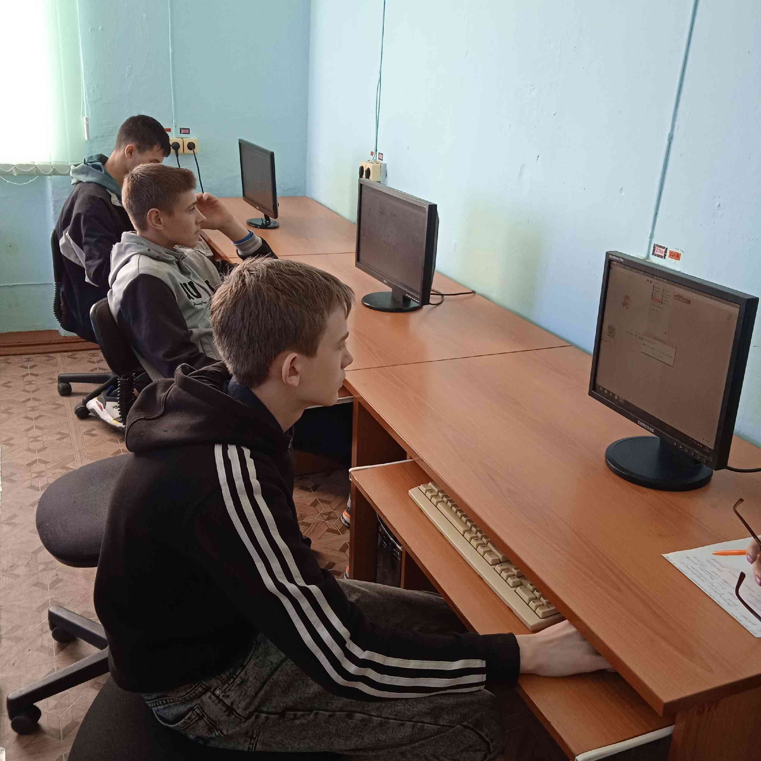 «Неделя МИФ».